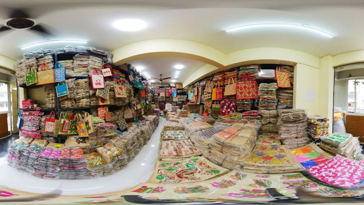 Bag shop shops on SP Road, Bangalore