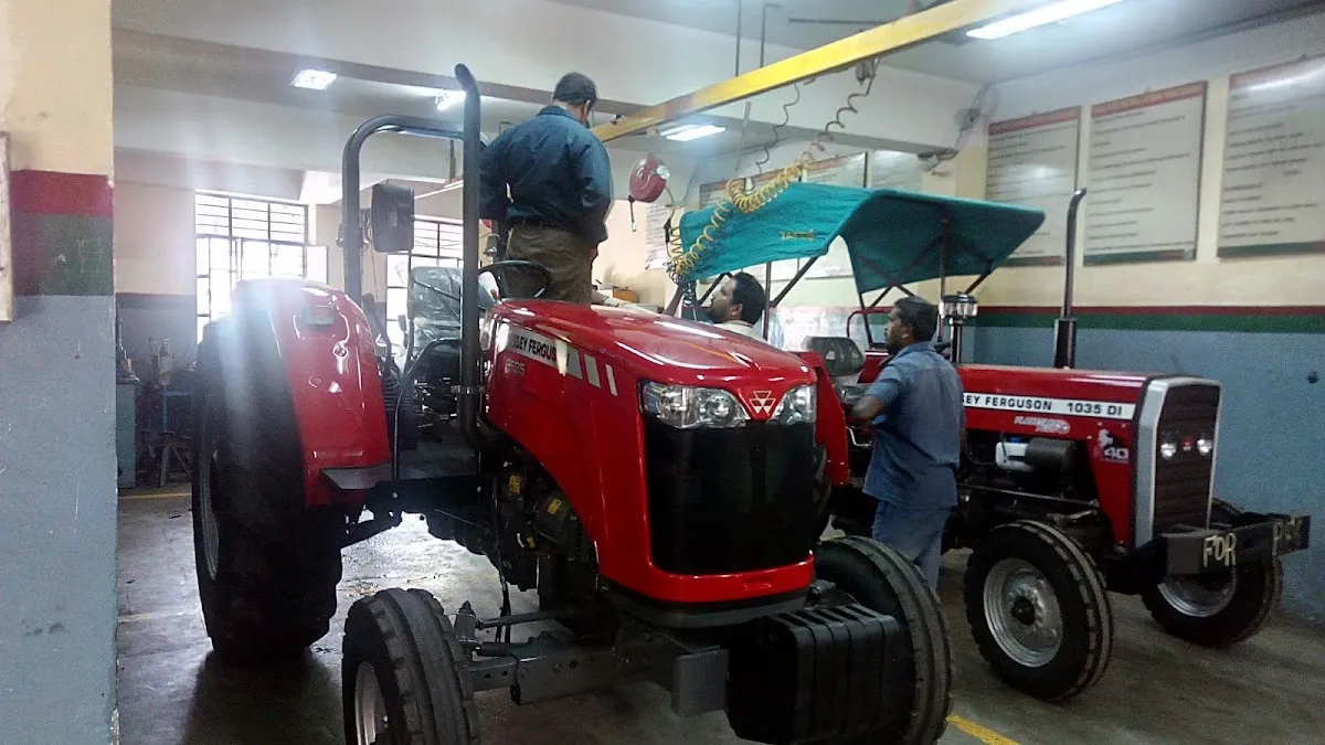 Farm equipment supplier shops on SP Road, Bangalore