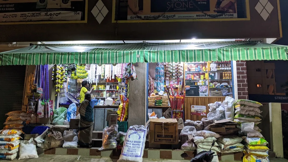 Grocery store shops on SP Road, Bangalore