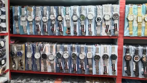Watch store shops on SP Road, Bangalore
