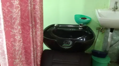 APARUPA BEAUTY PARLOUR — Beauty Parlour on SP Road, Bangalore