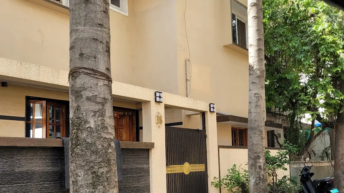 Aster Realty — Real estate agency on SP Road, Bangalore
