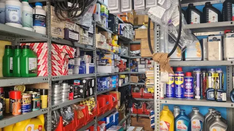 City Hub Automobiles — Auto parts store on SP Road, Bangalore