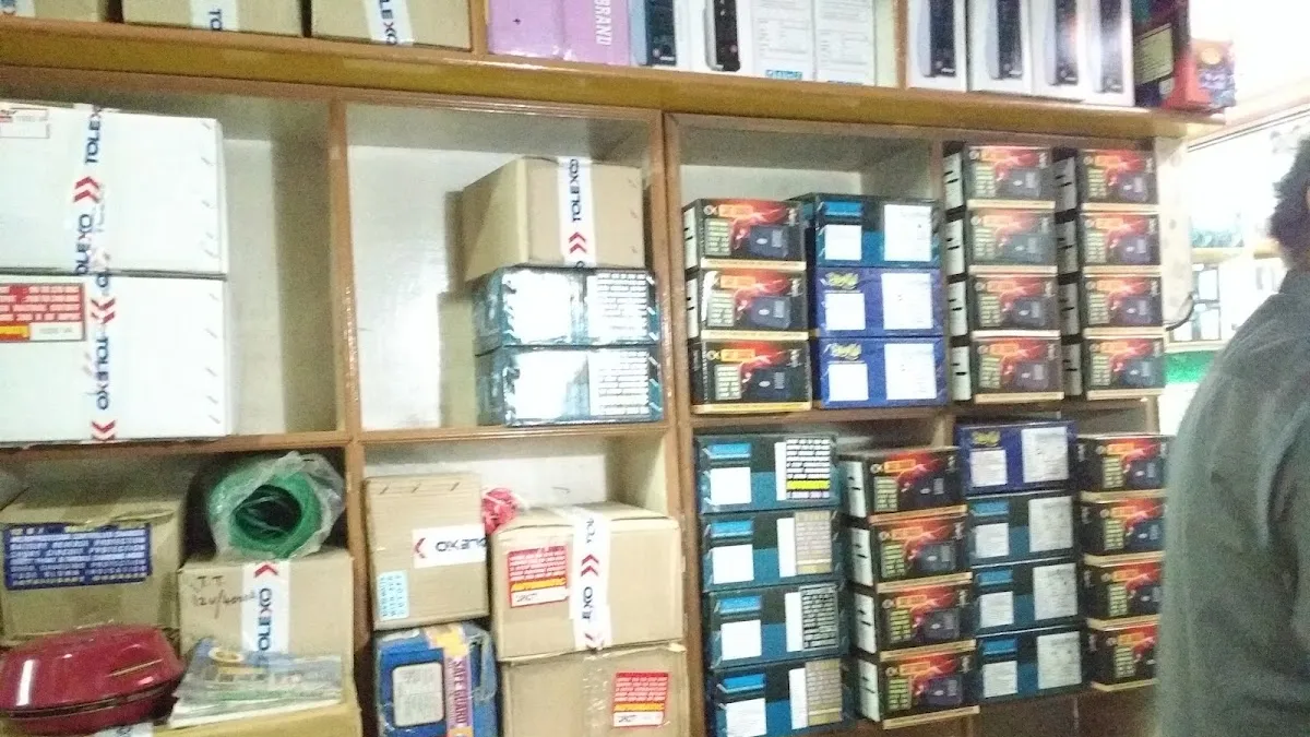 COMPUTRONIX ( SAFEGUARD) The STABILIZER kingdom — Electronics store on SP Road, Bangalore