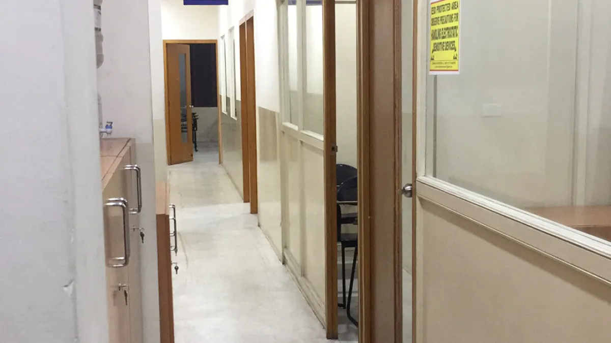 IVY Computer Education — Education center on SP Road, Bangalore