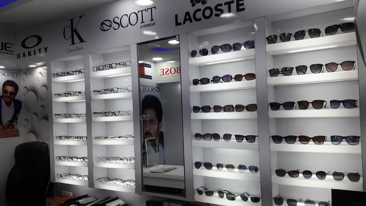 Maa Geetha Opticals (Since: 1998) — Optician on SP Road, Bangalore