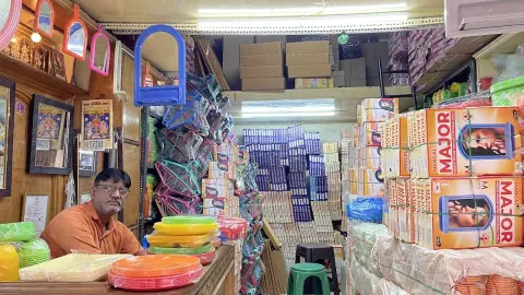 Maharaja mirror — Glass & mirror shop on SP Road, Bangalore