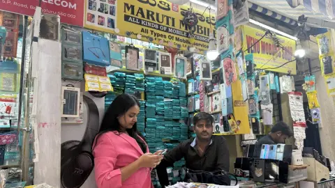 Maruthi Mobiles — Mobile Parts on SP Road, Bangalore