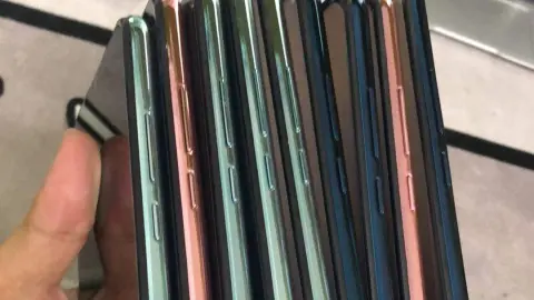 Mobile Solutions — Mobile Parts on SP Road, Bangalore