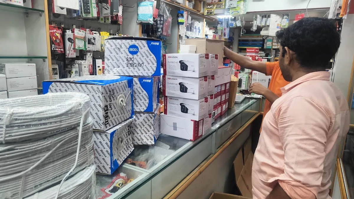 New Oswal Electronics — Electronics store on SP Road, Bangalore