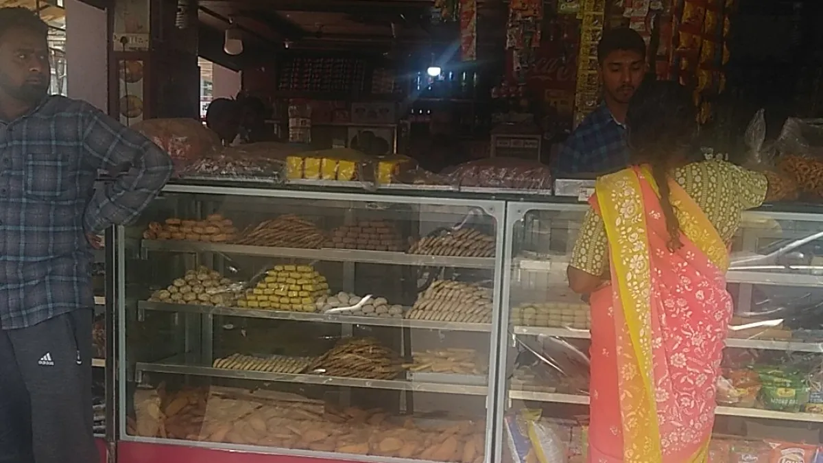 NUNU BAKERY — Bakery and Cake Shop on SP Road, Bangalore
