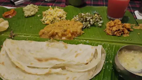 Pai Vihar Grand Restaurant — Restaurant on SP Road, Bangalore