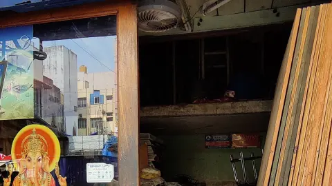 Prakash Glass & Plywoods — Plywood supplier on SP Road, Bangalore