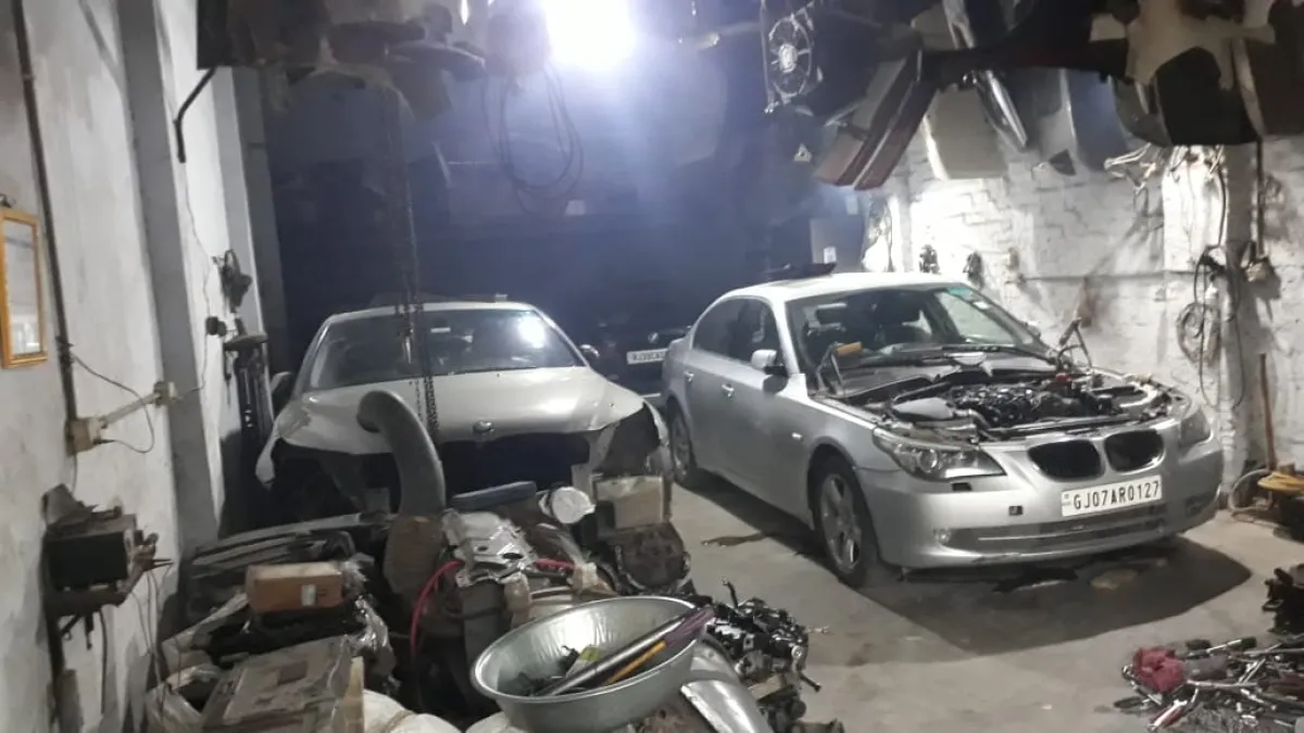 Select Auto Parts — Auto parts store on SP Road, Bangalore