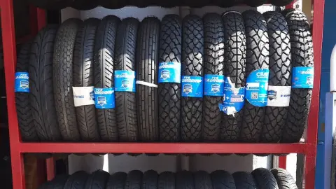 Shree Vishnu Tyres WHOLE SALE TYRES — Tire shop on SP Road, Bangalore