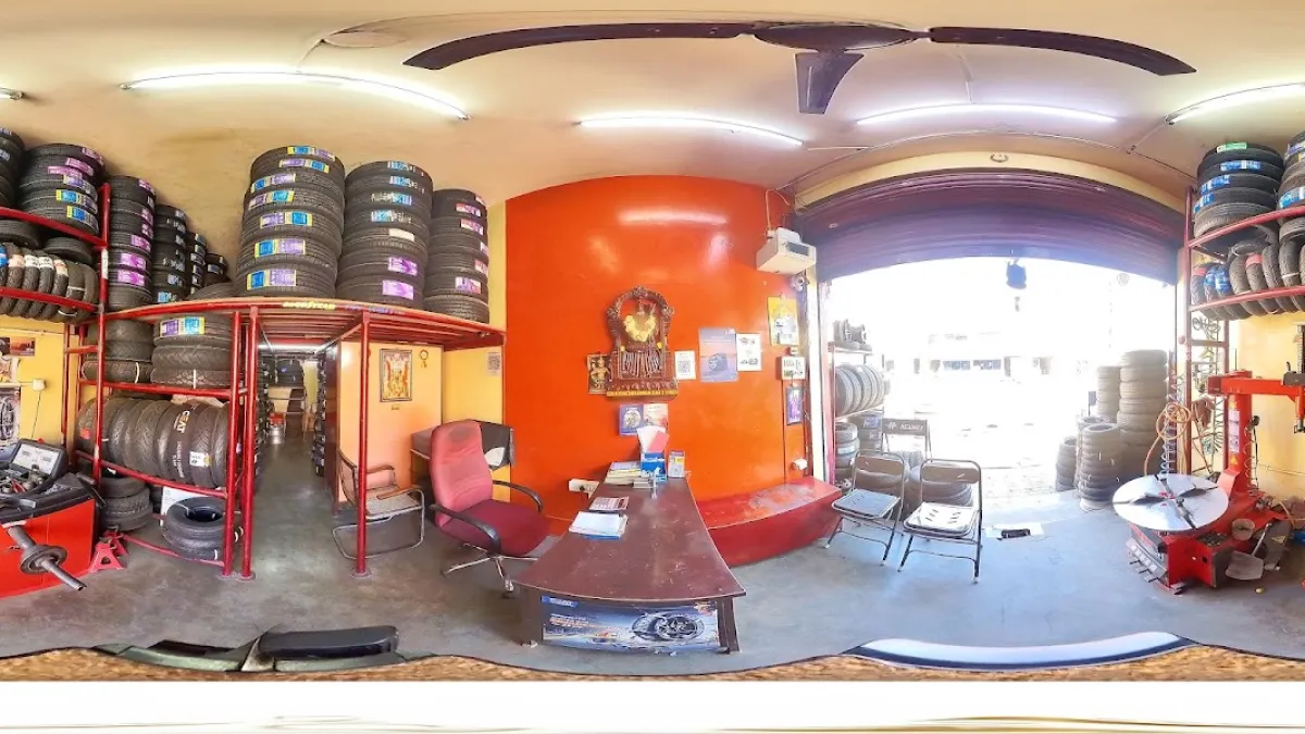 Sri Kanchi Kamakshi Tyres — Tire shop on SP Road, Bangalore