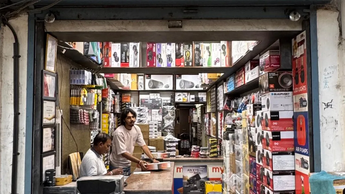 SRI MAHAVEER CAR AUDIO — Auto Accessories Store on SP Road, Bangalore
