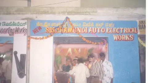 Sri New Chamundi Auto Electrical Works — Auto repair shop on SP Road, Bangalore