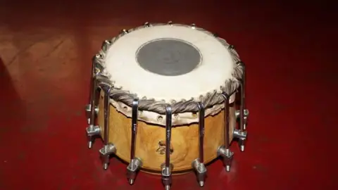 Sri Srinivasa Harmonium Works — Musical instrument store on SP Road, Bangalore