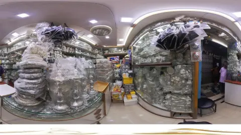 Sri Varamahalakshmi Jewellers — Jewelry store on SP Road, Bangalore