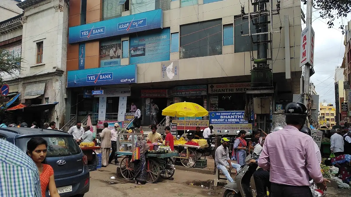 Universal Book Store — Book store on SP Road, Bangalore