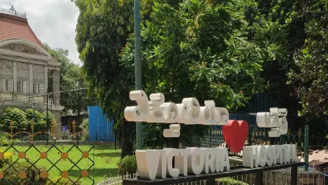 VICTORIA MEDICAL & GENERAL STORES — Pharmacy on SP Road, Bangalore