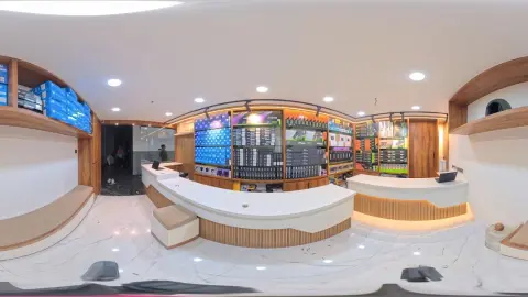 ZXGAMING INC — Computer Market on SP Road, Bangalore